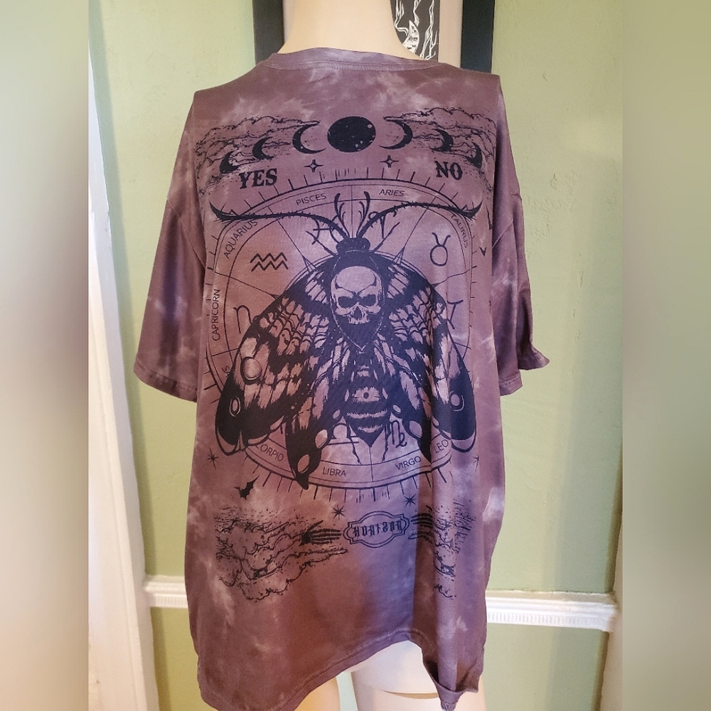 Moon Phase Death Moth Tunic Tshirt  New